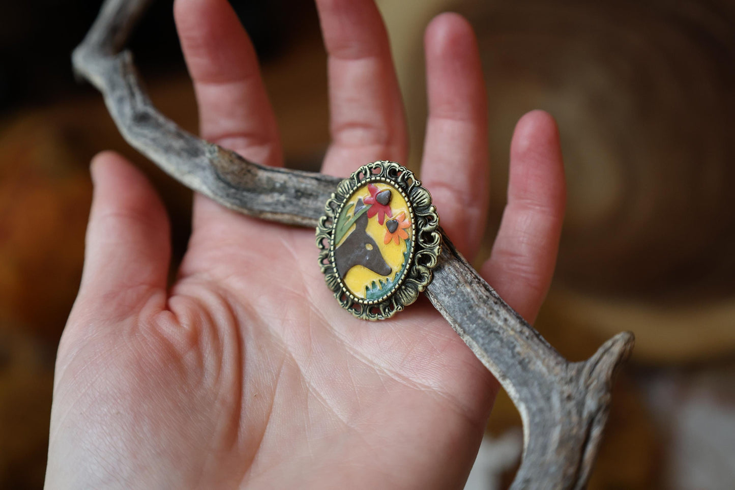 Broche de ciervo | Pin | Cottage Core