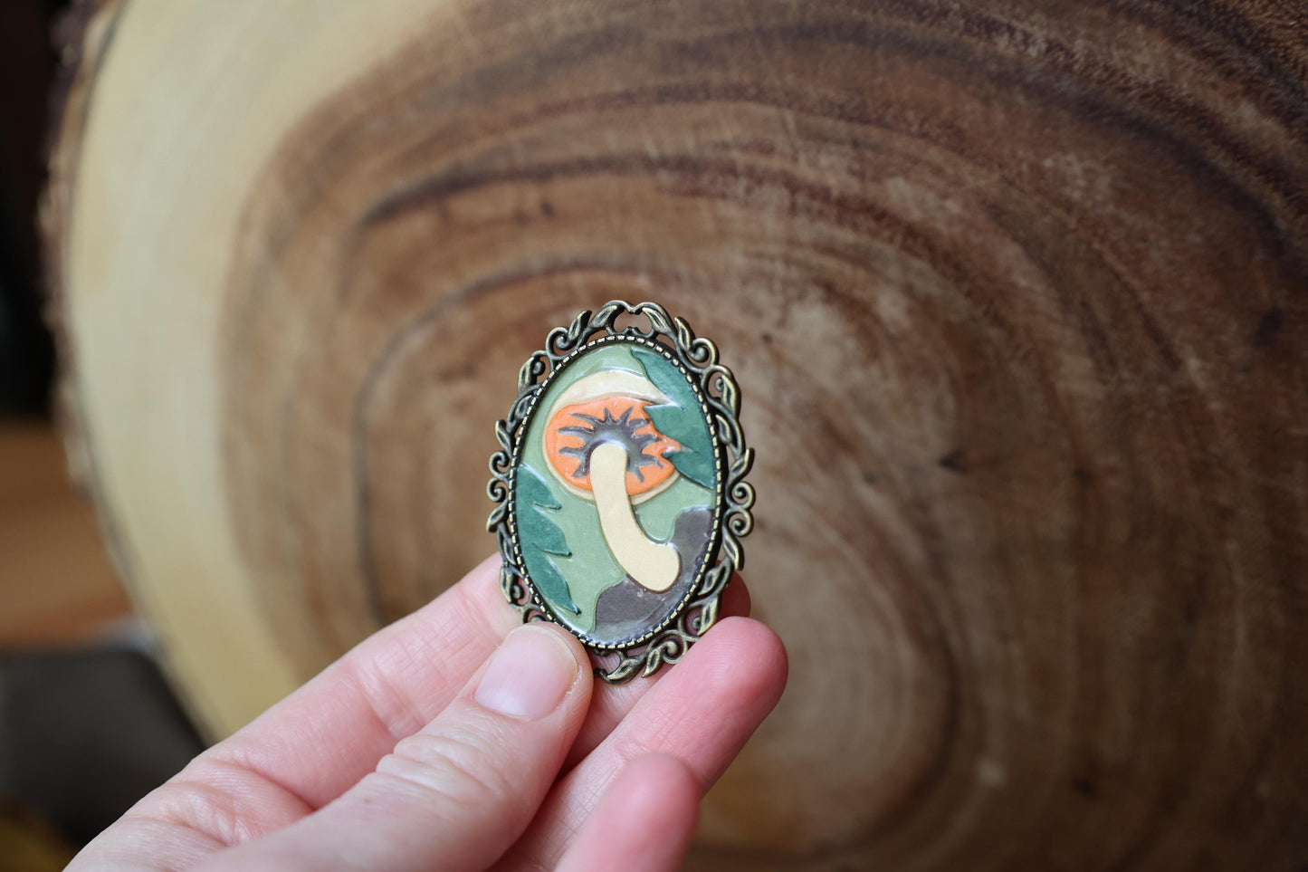 Large Gilled Mushroom Brooch | Pin | Cottage Core Accessory